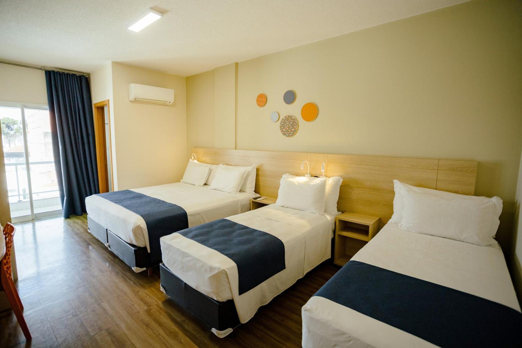 Luds Comfort Hotel Ponta Grossa  Bilik gambar